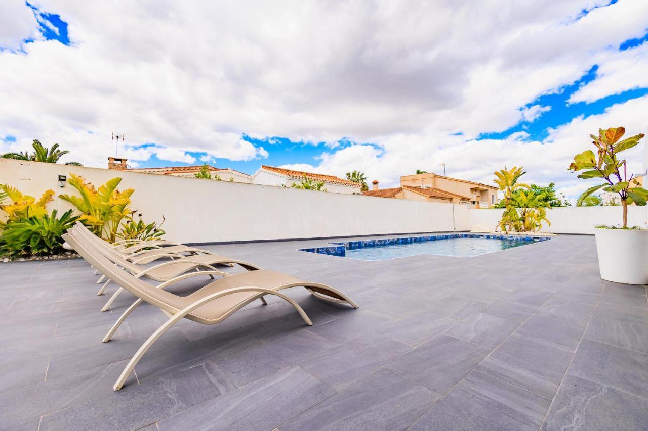 Villa Mi Sol Torrevieja Eksteriør billede